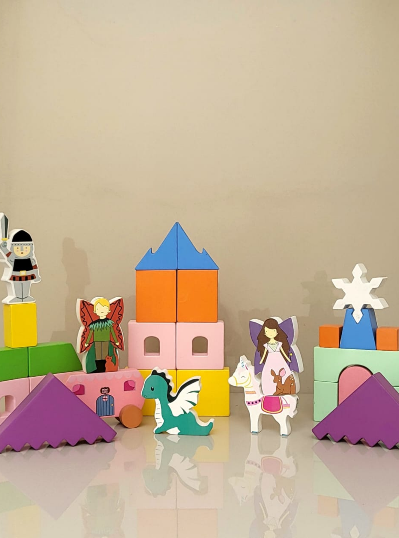 MiniTads Enchanted Castle – Wooden Fantasy Building Set ( 29 Pieces of Big Size )