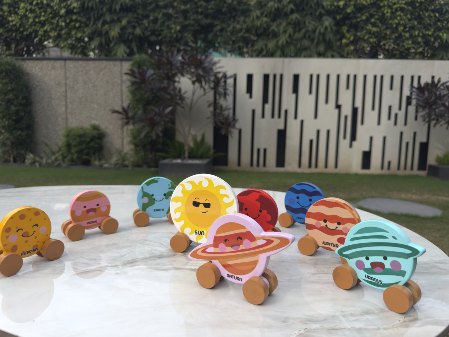 MiniTads Planet roller coasters – Wooden Solar System Playset
