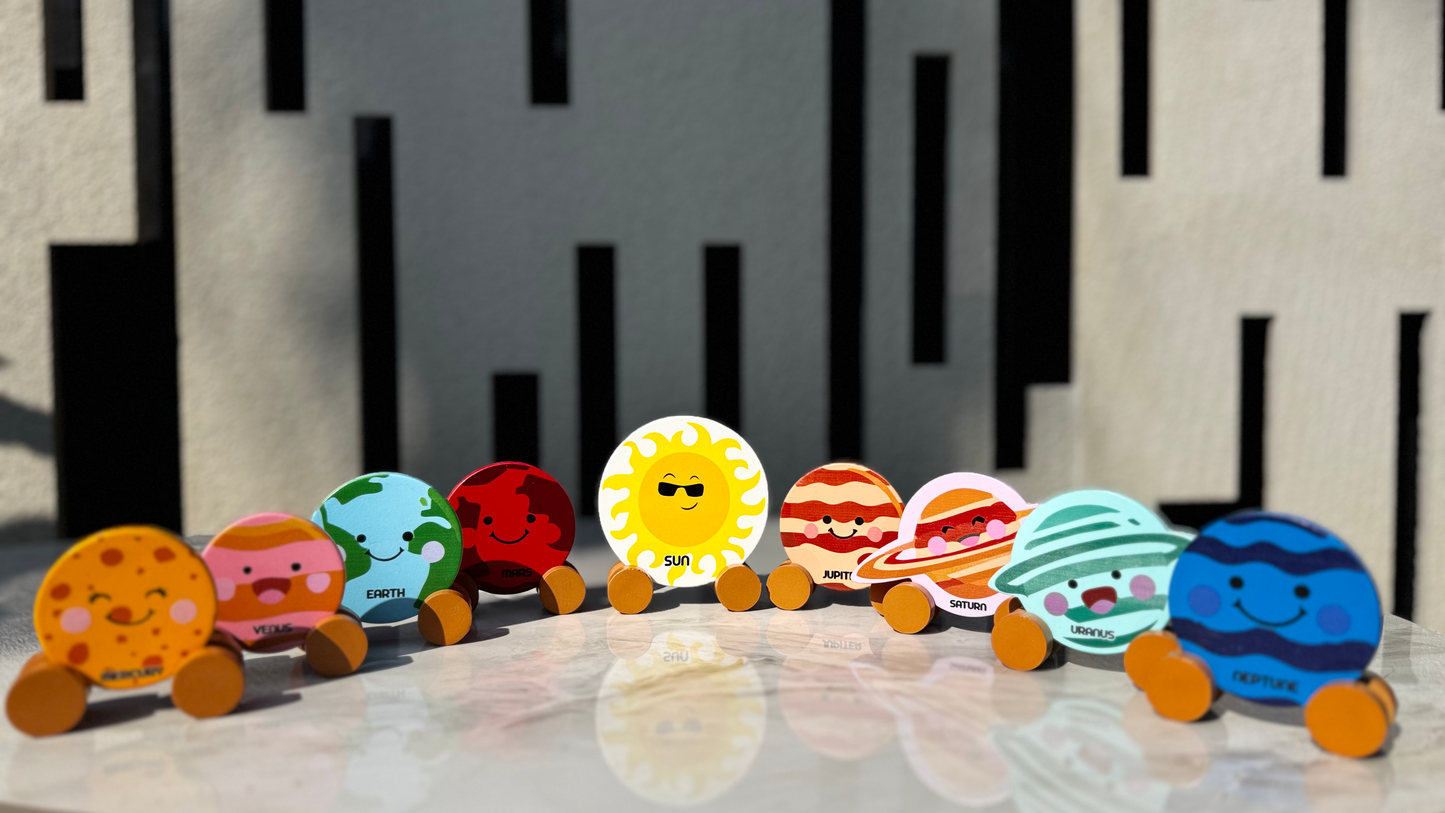 MiniTads Planet roller coasters – Wooden Solar System Playset