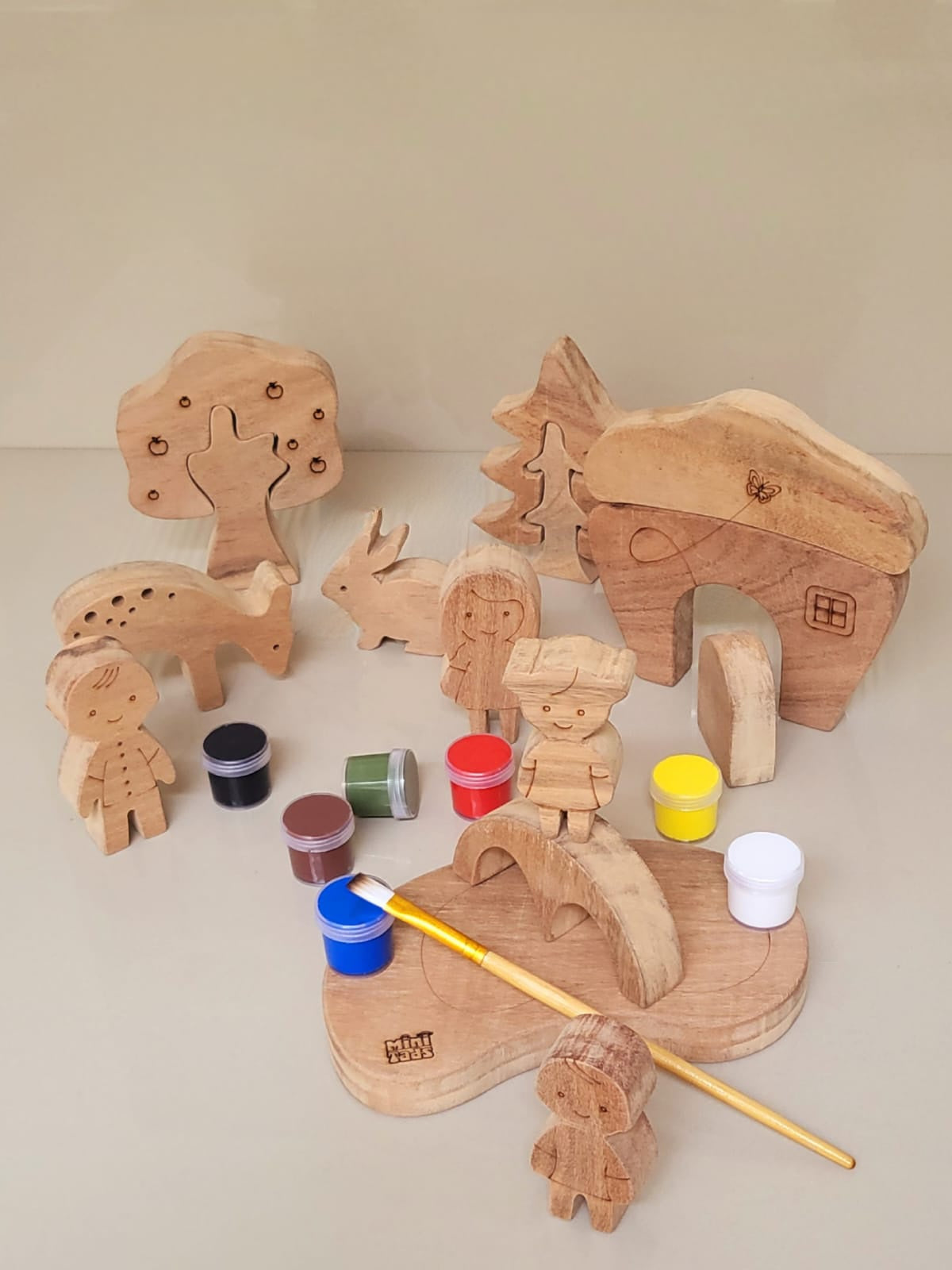 MiniTads DIY Family Playset ➕️ Forest Tree DIY Set – Paint Your Own Wooden Wonderland! Paint, Create & Play!