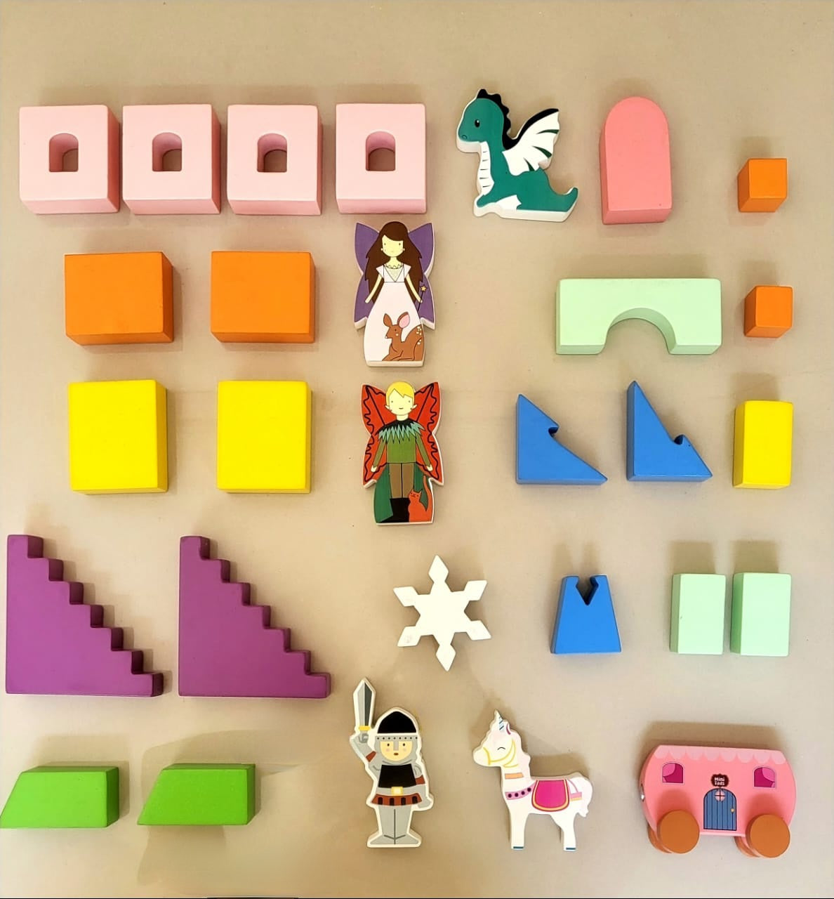 MiniTads Enchanted Castle – Wooden Fantasy Building Set ( 29 Pieces of Big Size )