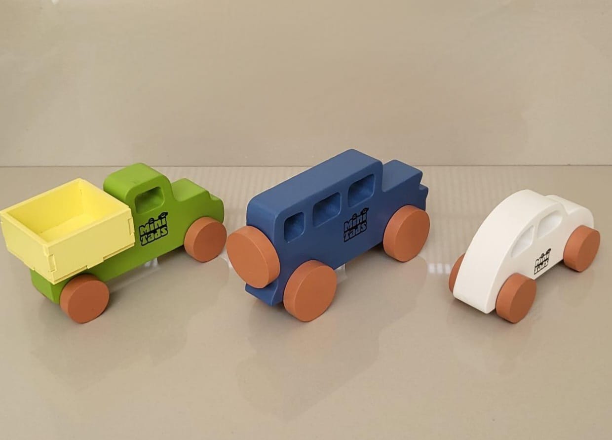 MiniTads Build & Play Wooden Road Track and Road Bridge + including Mini Tads Wooden Vehicles Set – Eco-Friendly Toys for Motor Skills & Imaginative Play