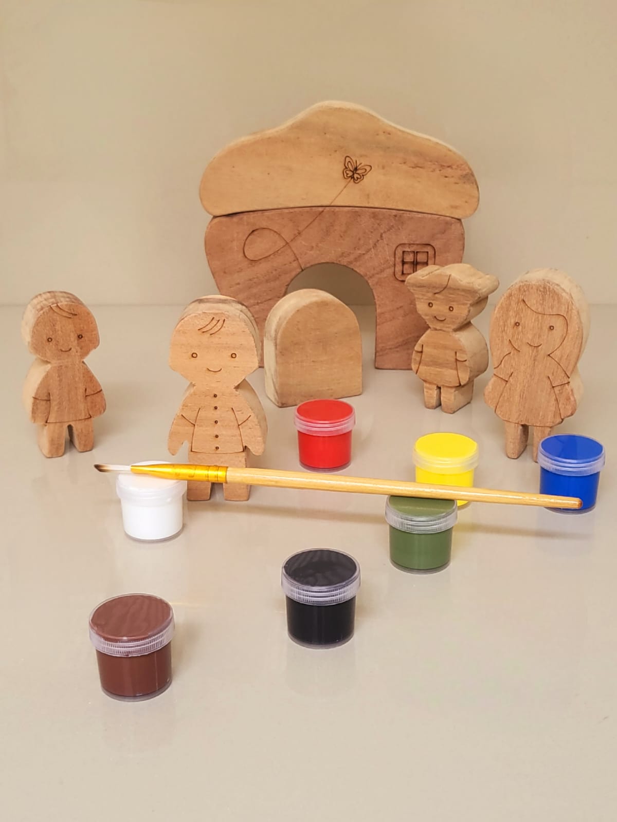 MiniTads DIY Family Playset – Paint, Create & Play!
