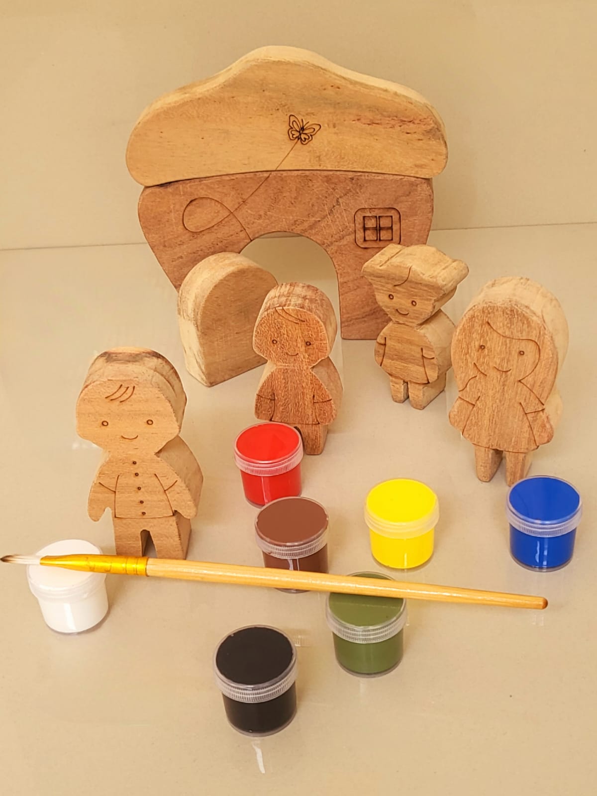 MiniTads DIY Family Playset – Paint, Create & Play!